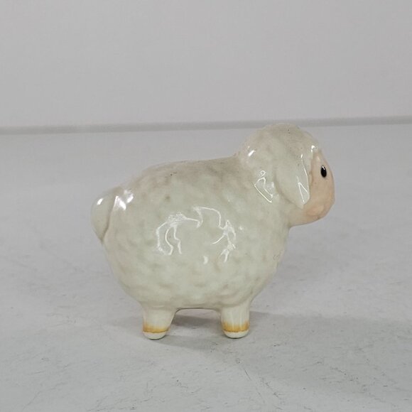 Vintage Ceramic Sheep Miniature Figurine Whimsical Cute Puffy *Chipped* - Picture 3 of 7